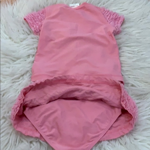 3 pc Hanna Andersson ruffle tankini & rash guard - Picture 4 of 9